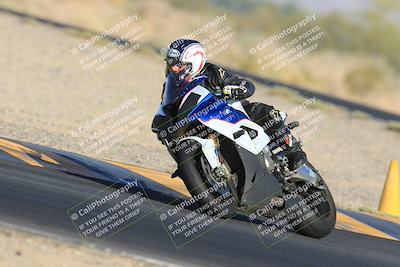 media/May-14-2023-SoCal Trackdays (Sun) [[024eb53b40]]/Turn 7 (740am)/